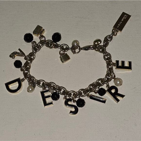 Dolce‎ & Gabbana D&G Charms Bracelet Lipstick Perfume desire - Picture 1 of 8